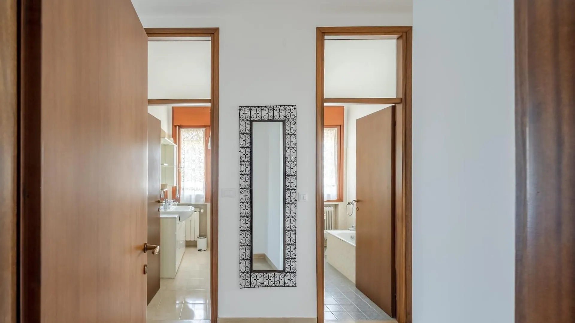 Ida Apartment Near The Station! Venice 0*,  Italy