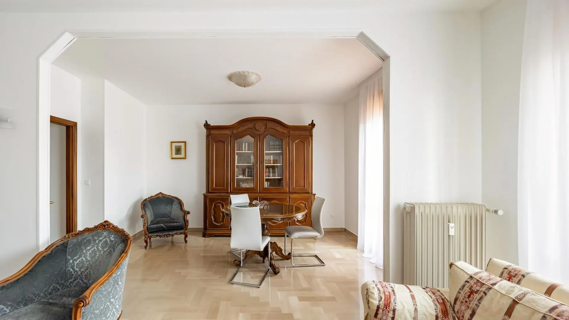 Ida Apartment Near The Station! Venice