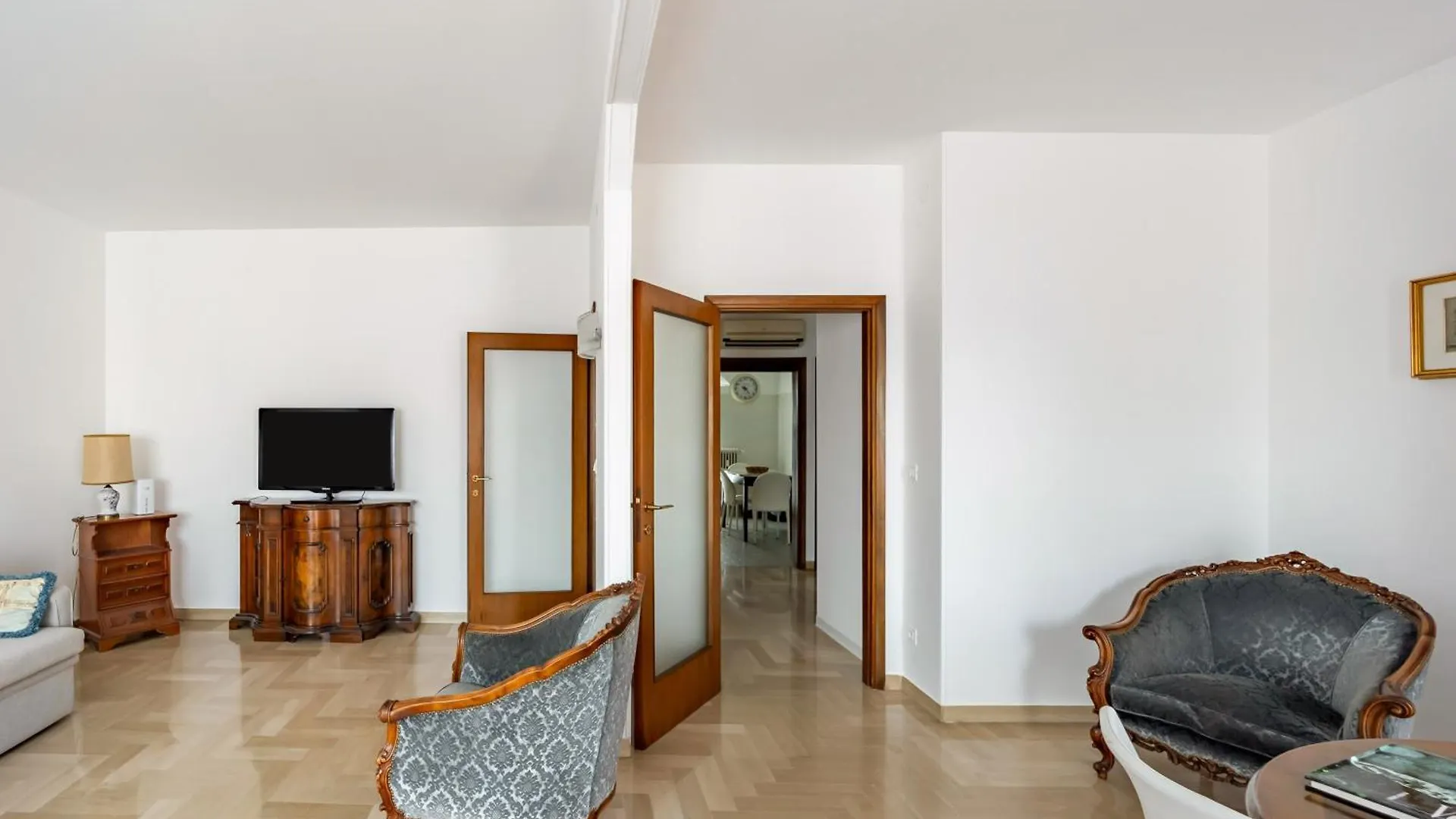 Ida Apartment Near The Station! 威尼斯 0*,  意大利